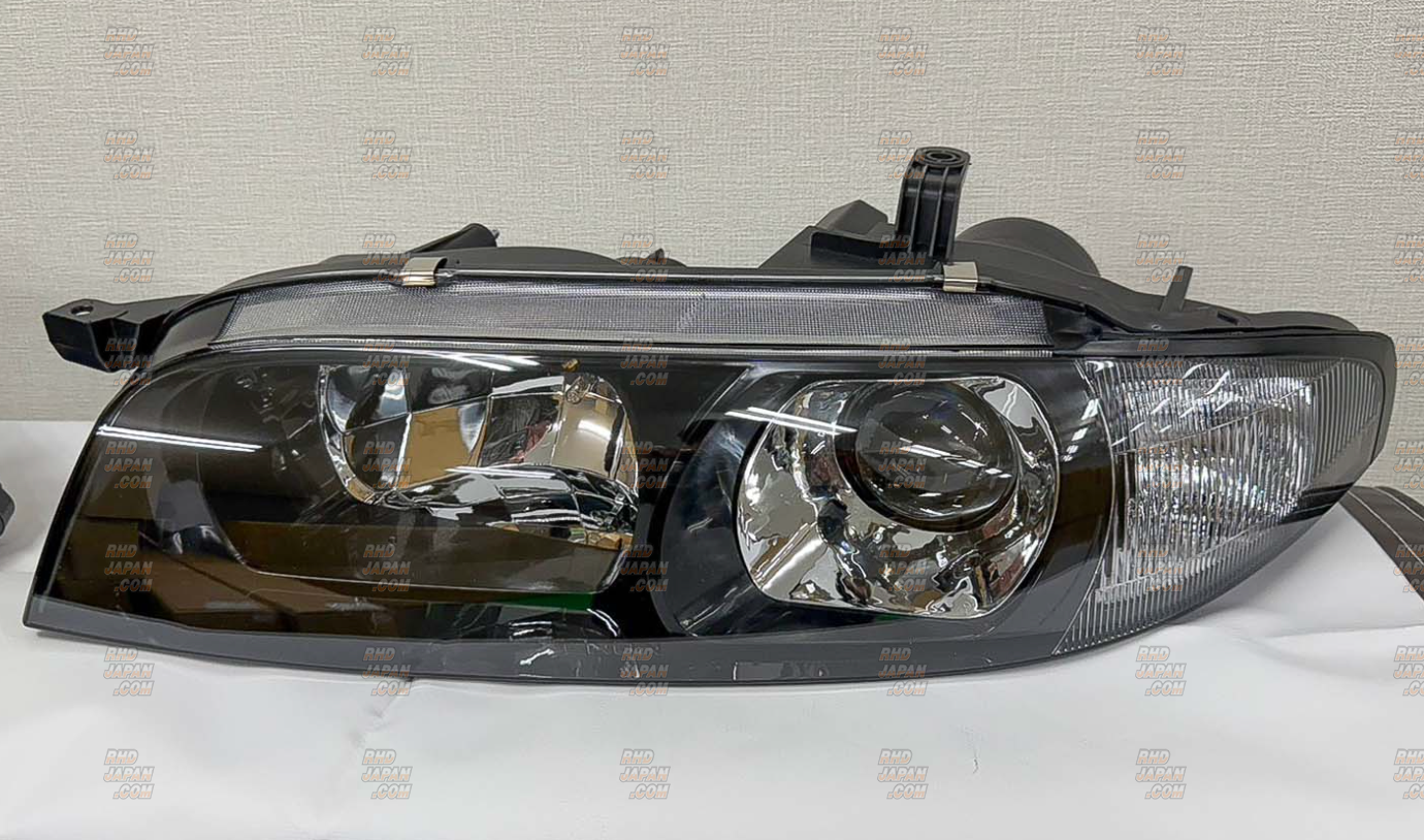 Garage Active Head Light Set - Skyline GT-R BCNR33 Kouki - RHDJapan